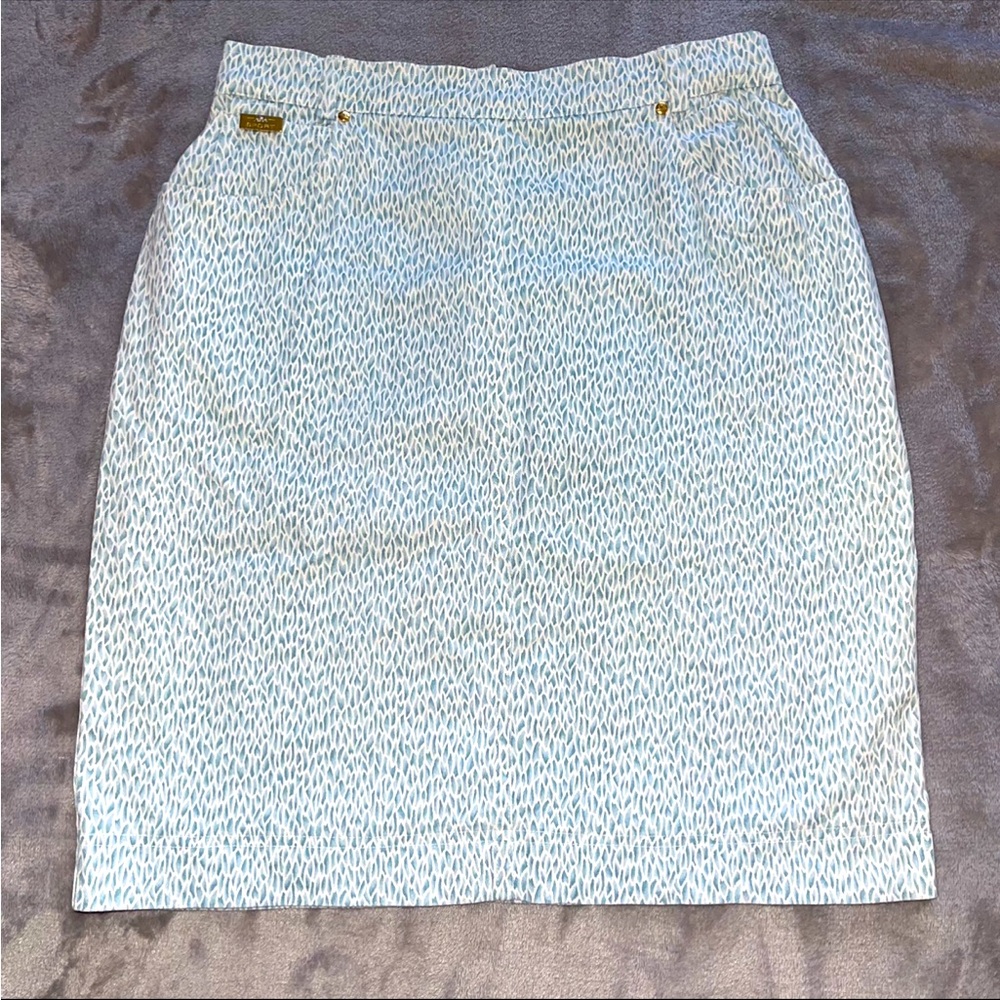 Ara Sports white/ blue print mini skirt